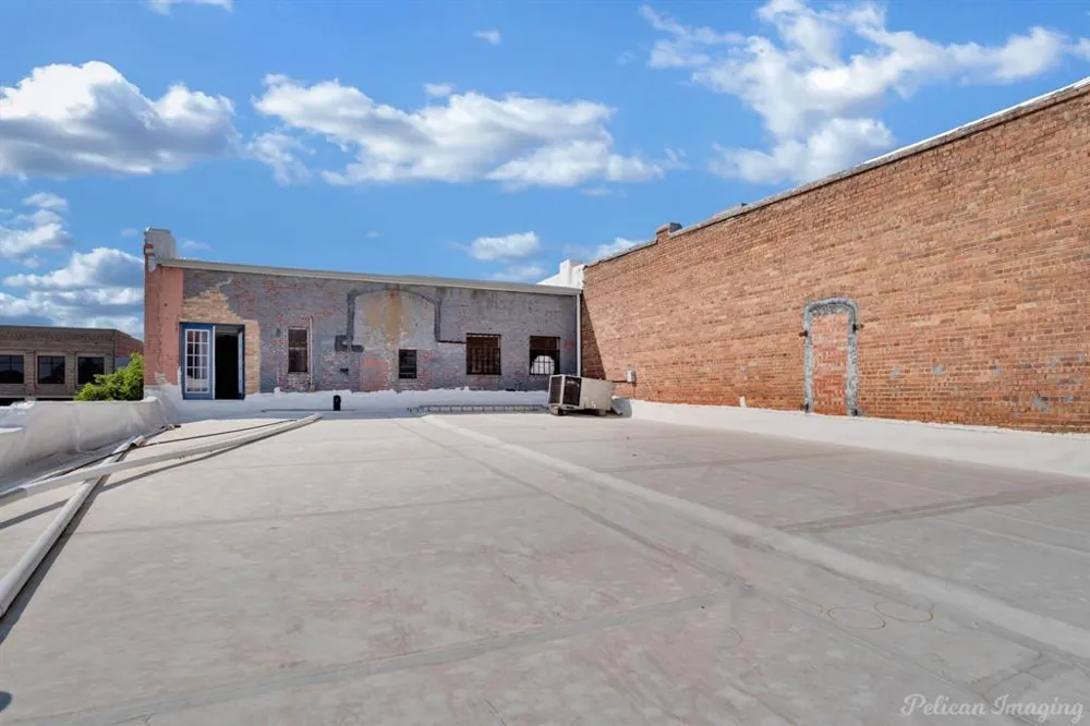 711 Texas Street Shreveport, LA 71101