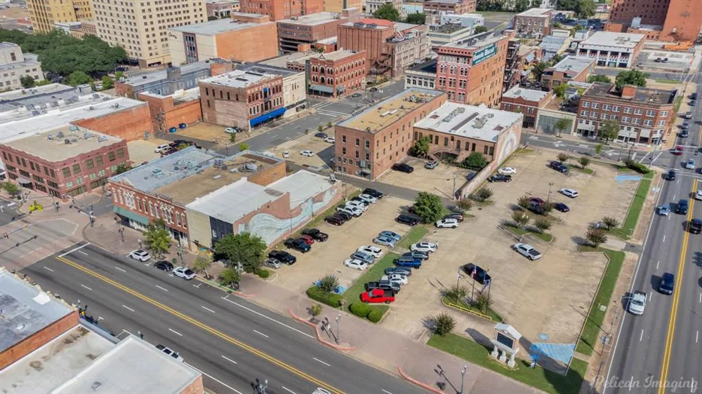 711 Texas Street Shreveport, LA 71101