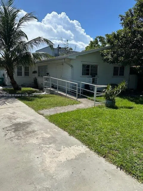 470 NW 26th Ave Miami, FL 33125