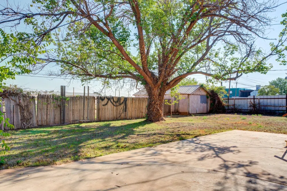 306 Chicago Drive Lamesa, TX 79331