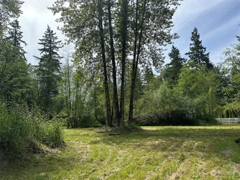 120 XX 196th Avenue NE