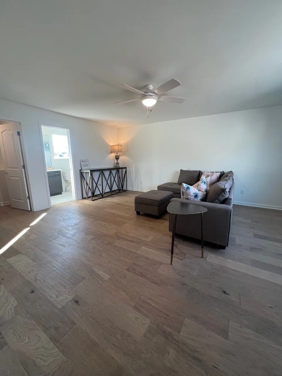 6015 Parkhaven Blvd Hermitage, TN 37076