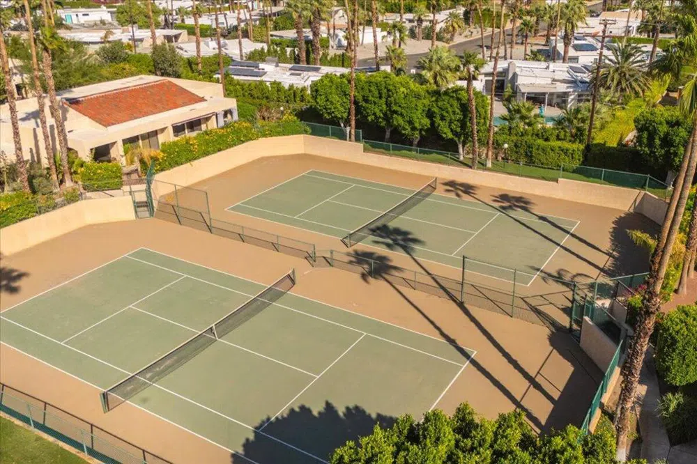 200 E Racquet Club Road #31 Palm Springs, CA 92262