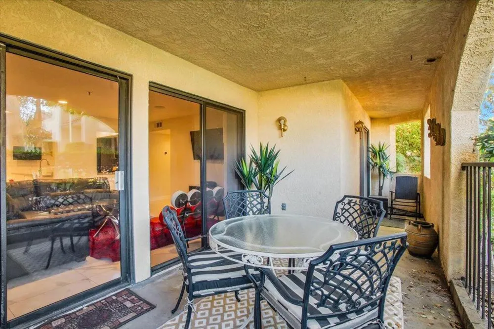 200 E Racquet Club Road #31 Palm Springs, CA 92262