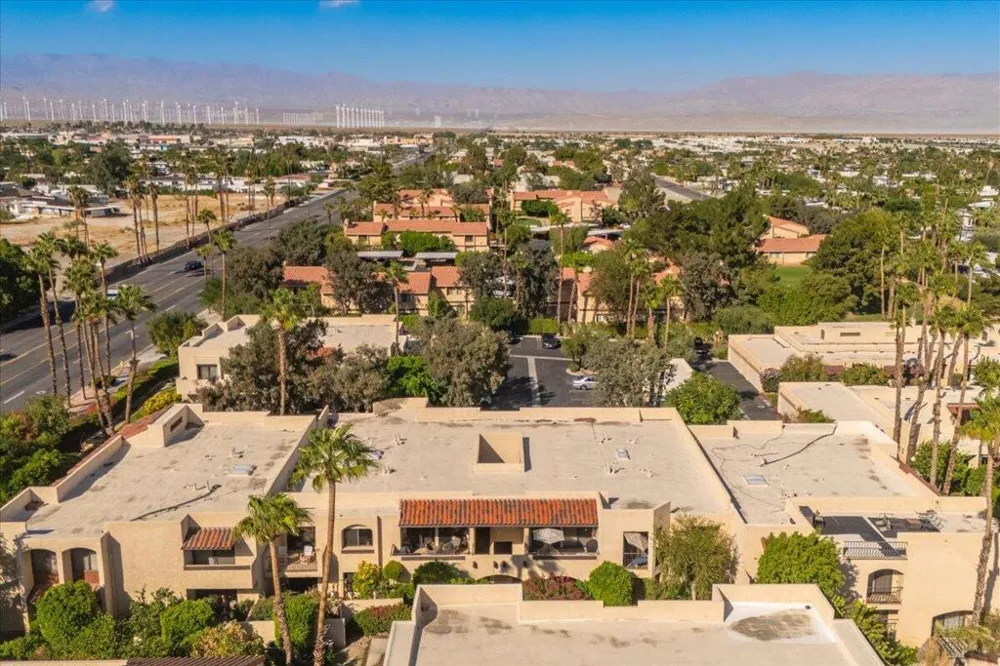 200 E Racquet Club Road #31 Palm Springs, CA 92262