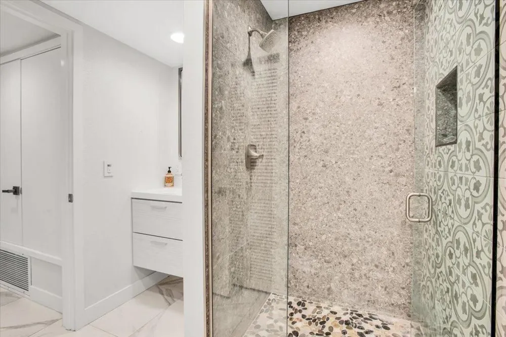 200 E Racquet Club Road #31 Palm Springs, CA 92262