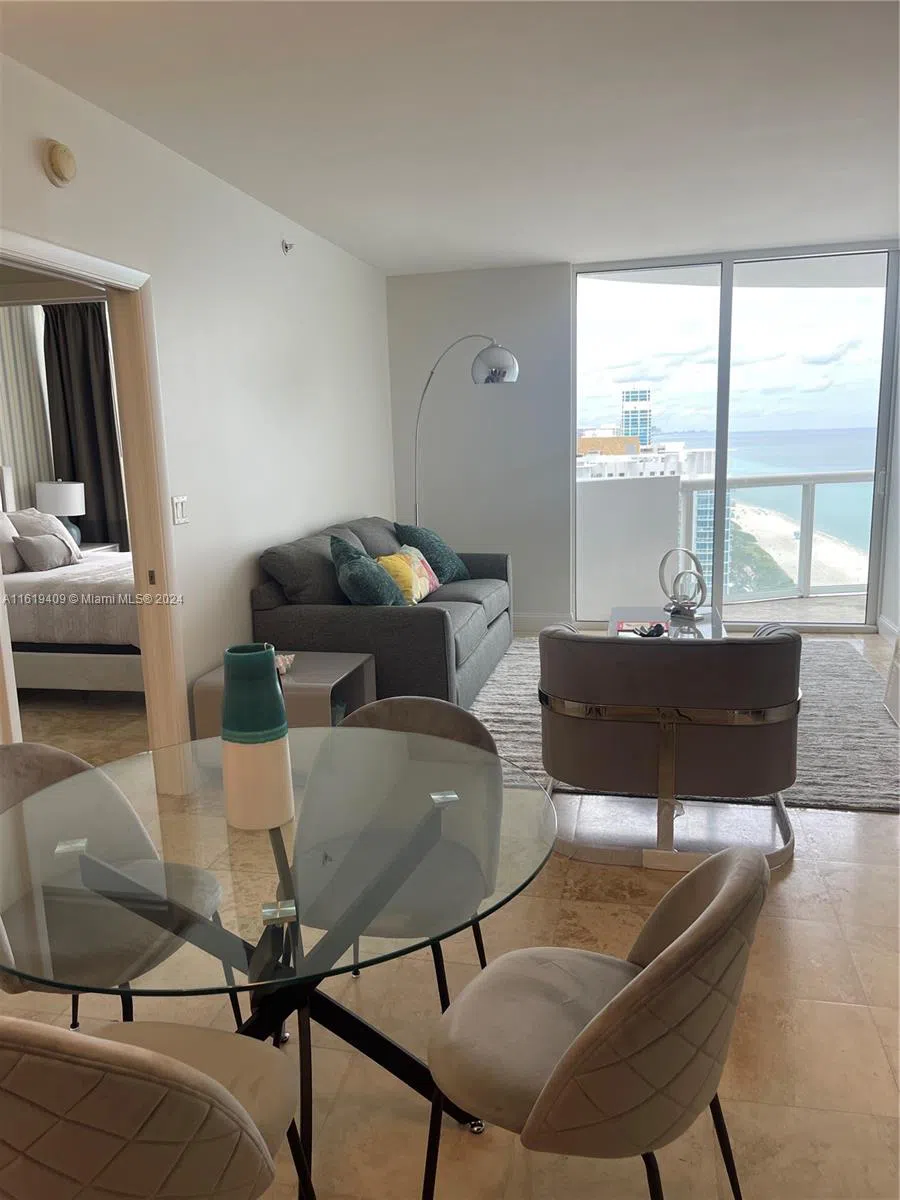 6365 Collins Ave #2610 Miami Beach, FL 33141
