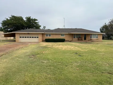 1327 US Highway 82