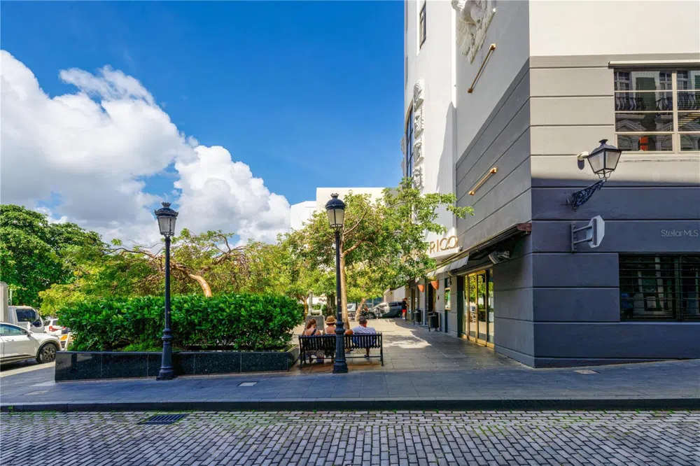 255 SAN JUSTO STREET San Juan, PR 00901