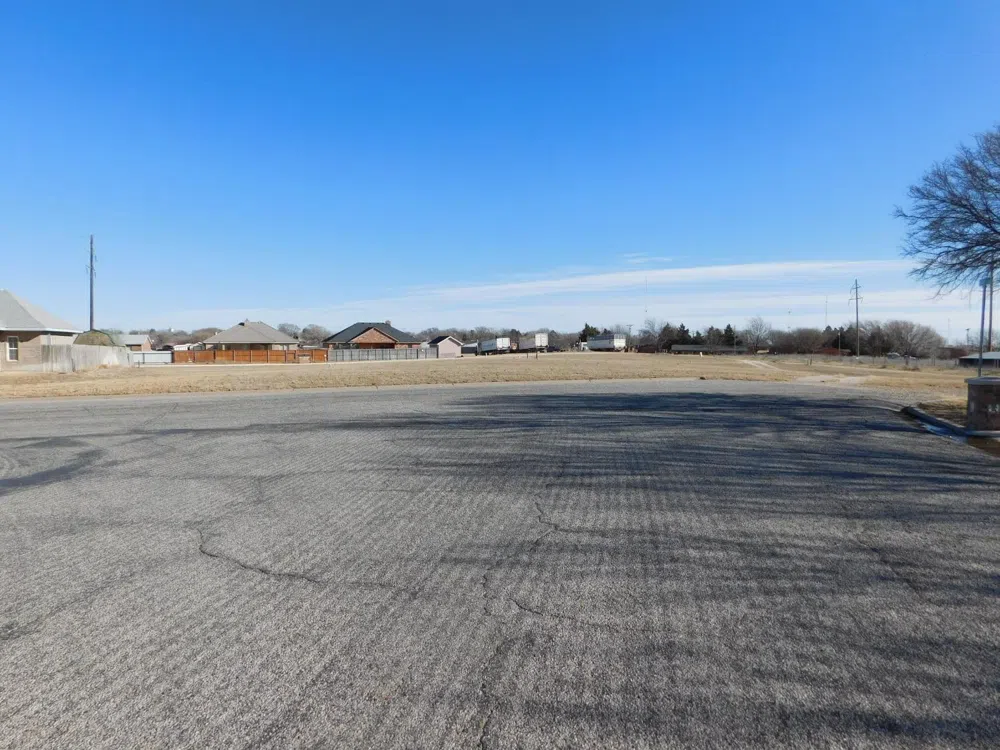 911 W 14th Muleshoe, TX 79347