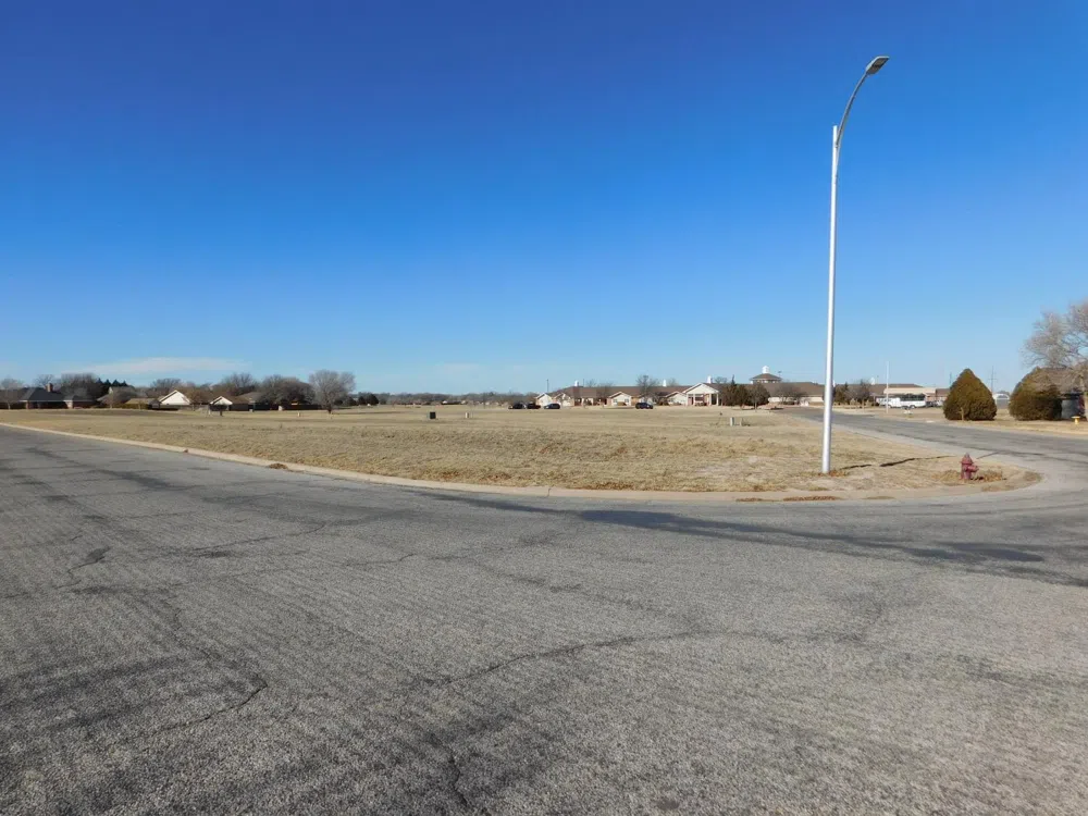 911 W 14th Muleshoe, TX 79347