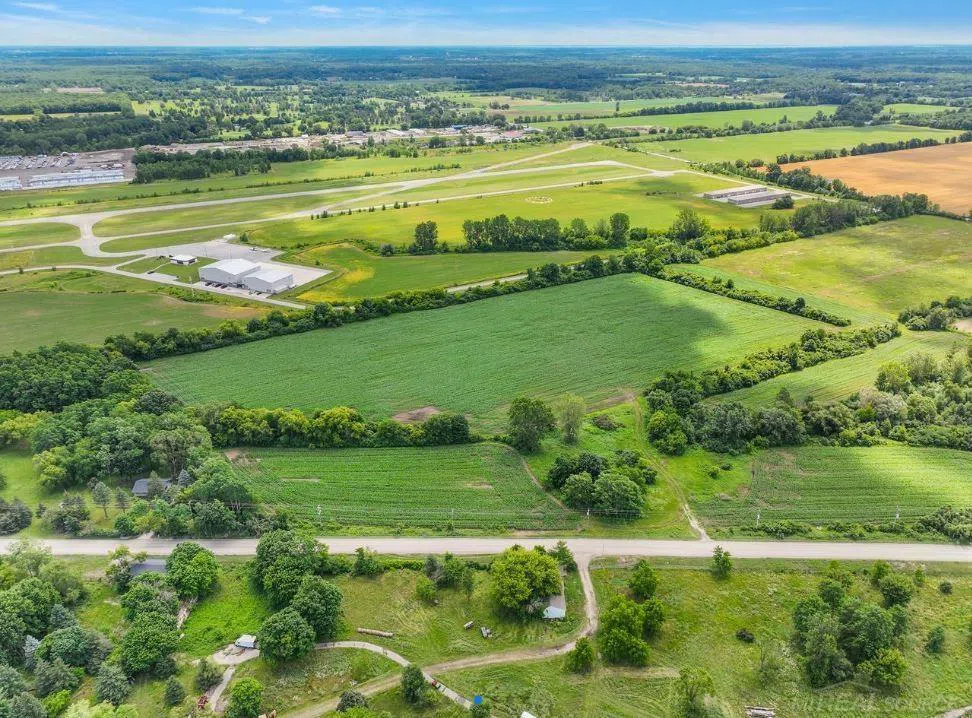 67800 POWELL ROAD Washington Township, MI 48095
