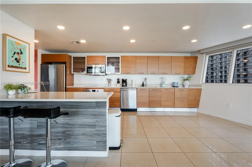 3250 NE 1st Ave #715 Miami, FL 33137