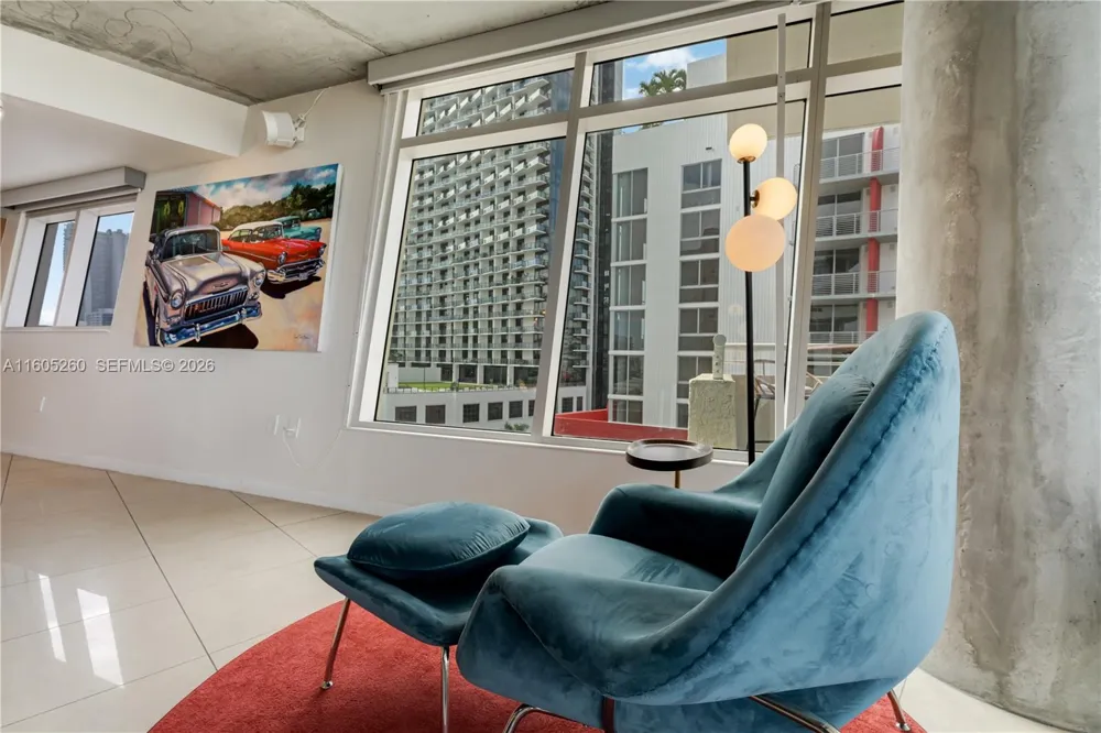 3250 NE 1st Ave #715 Miami, FL 33137