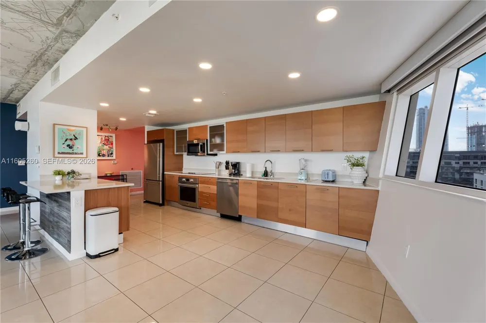 3250 NE 1st Ave #715 Miami, FL 33137