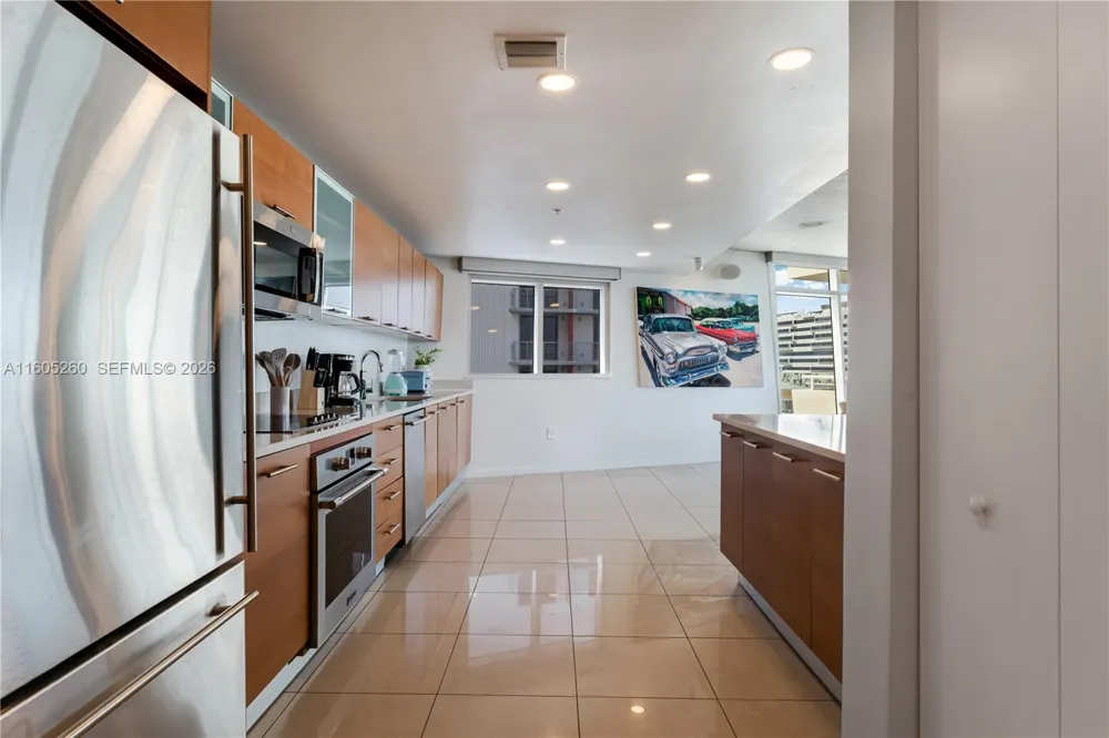 3250 NE 1st Ave #715 Miami, FL 33137