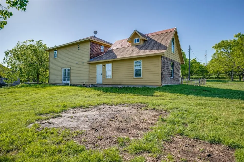 970 Mcreynolds Road Sanger, TX 76266