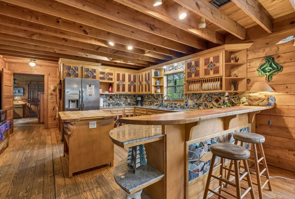 1218 Oakwood Loop San Marcos, TX 78666