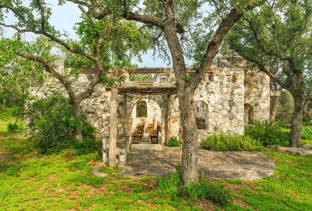 1218 Oakwood Loop San Marcos, TX 78666