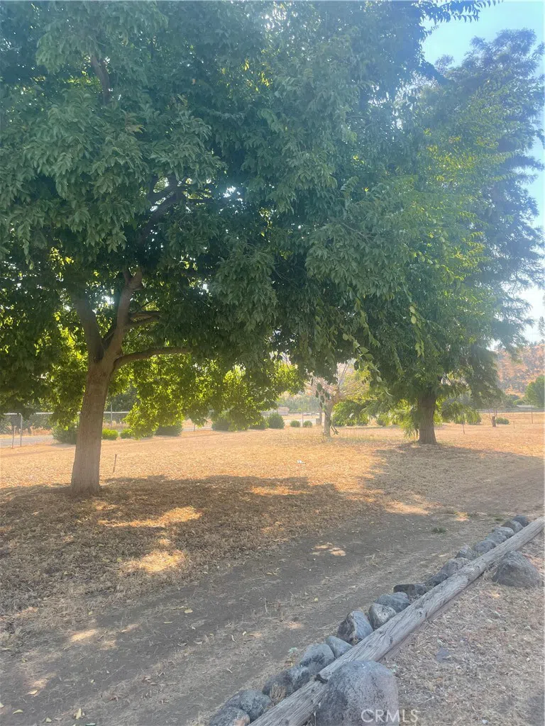 6009 Elwood Road Sanger, CA 93657