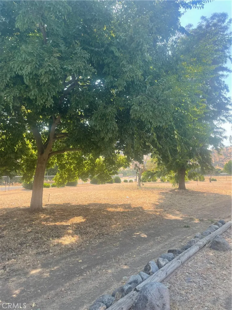 6009 Elwood Road Sanger, CA 93657