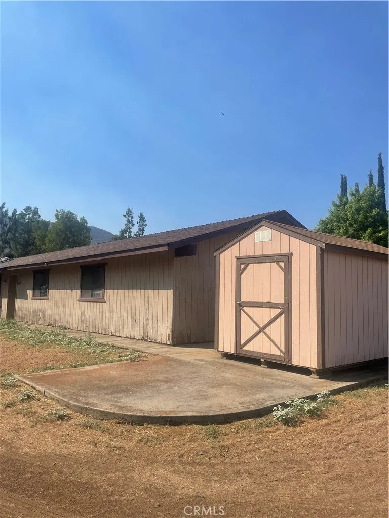 6009 Elwood Road Sanger, CA 93657