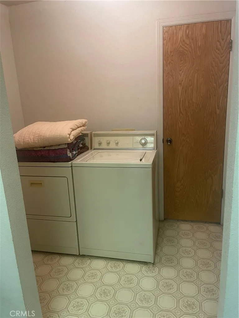 6009 Elwood Road Sanger, CA 93657