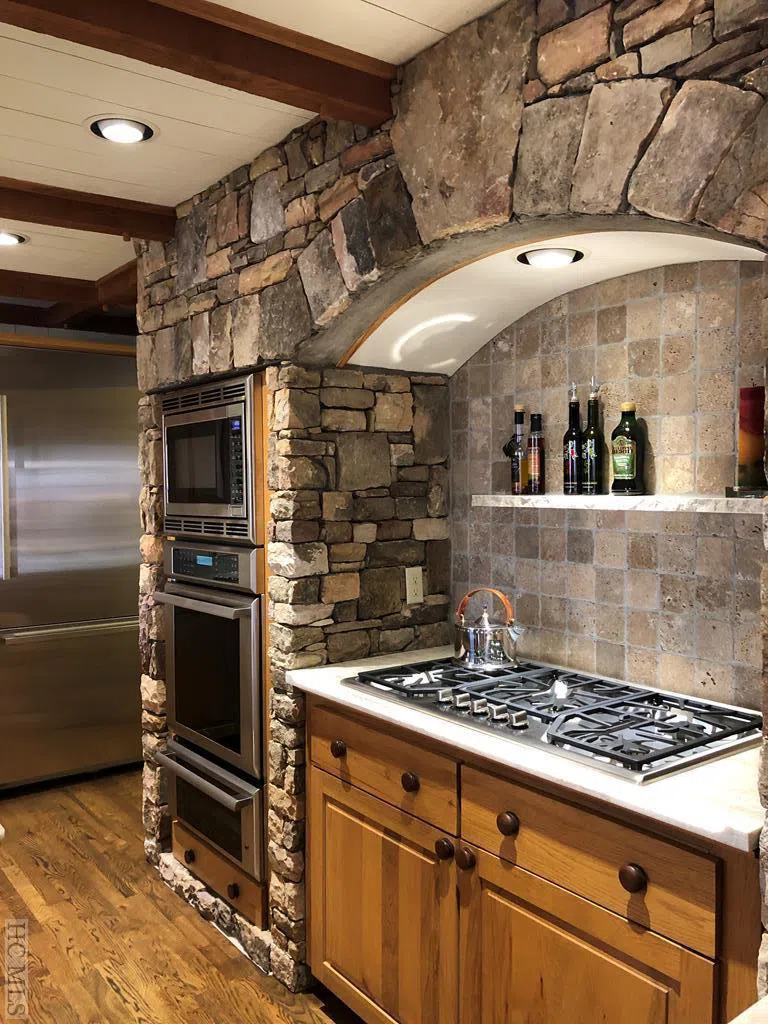 1734 Toxaway Drive Lake Toxaway, NC 28474