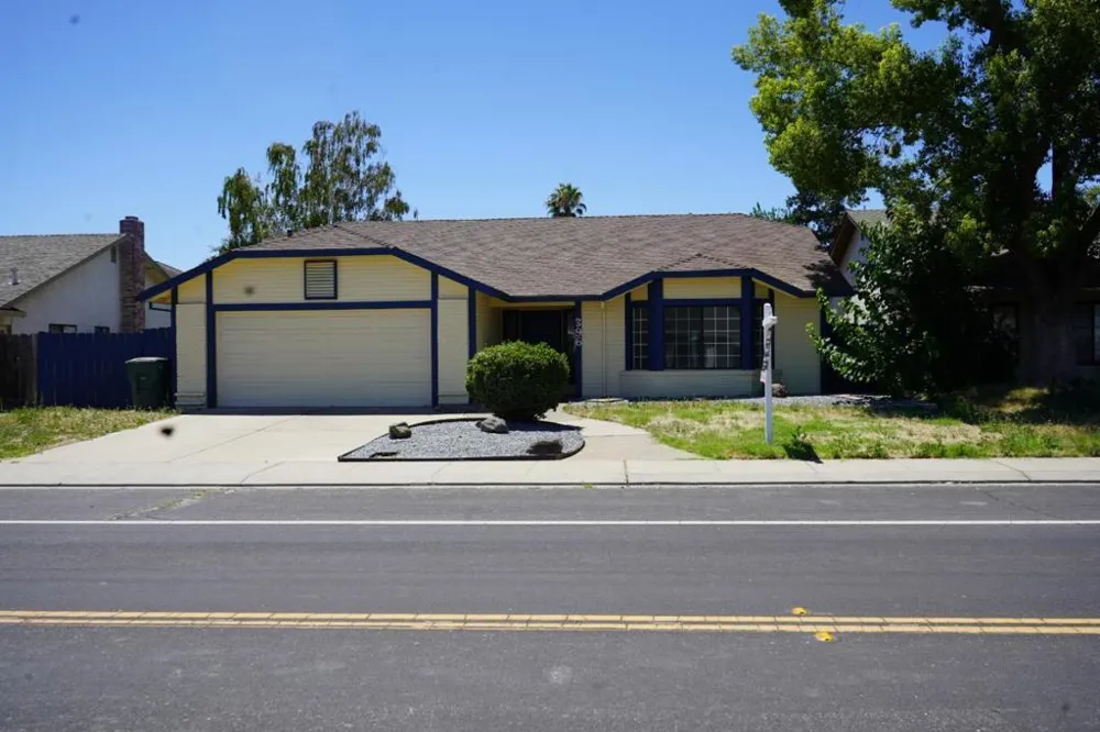 396 Lancaster Drive Manteca, CA 95336