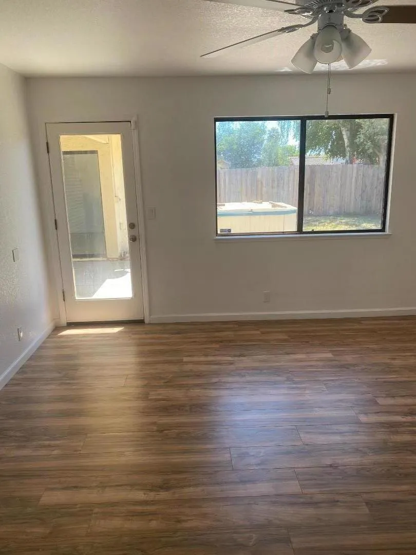 396 Lancaster Drive Manteca, CA 95336