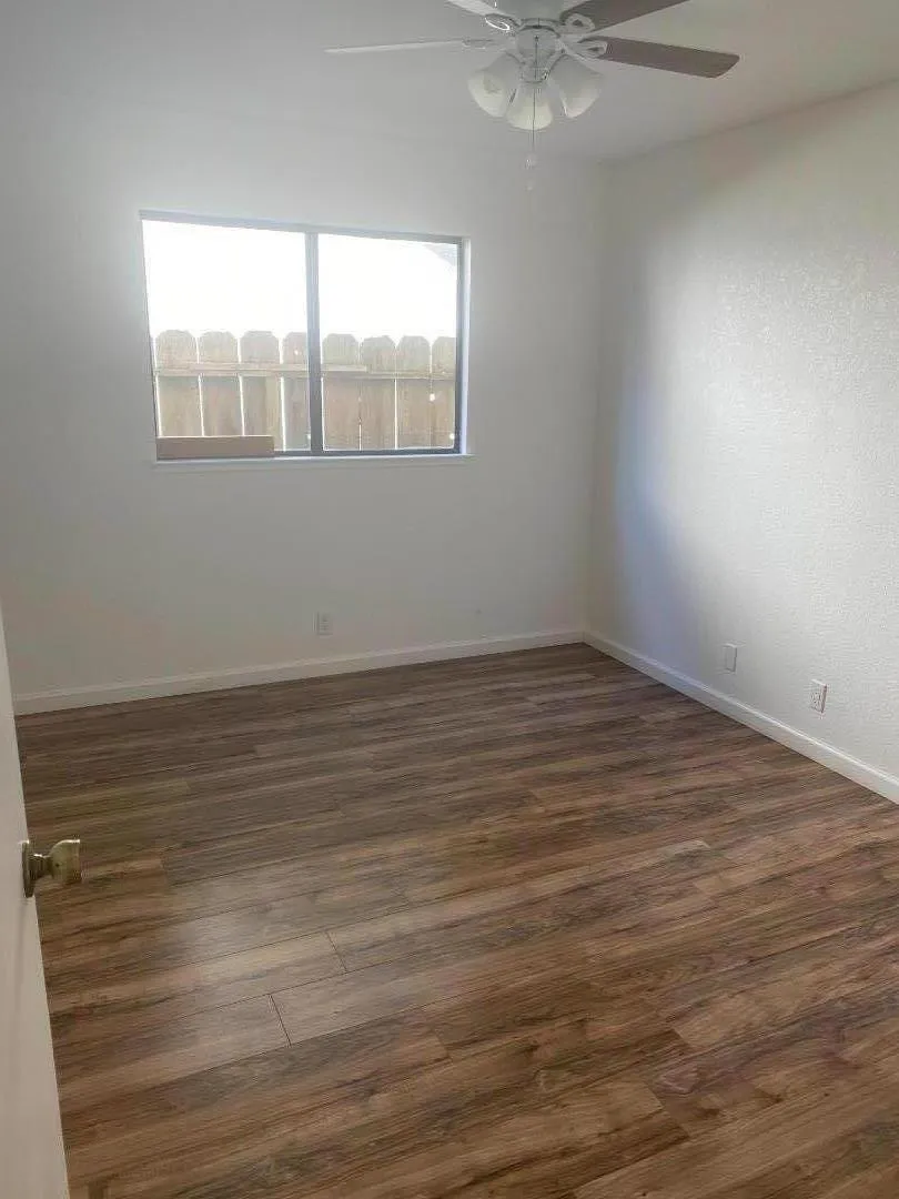 396 Lancaster Drive Manteca, CA 95336