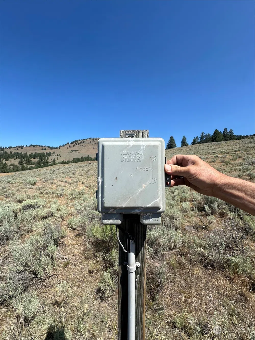 25 Harvest Moon Lane Tonasket, WA 98855