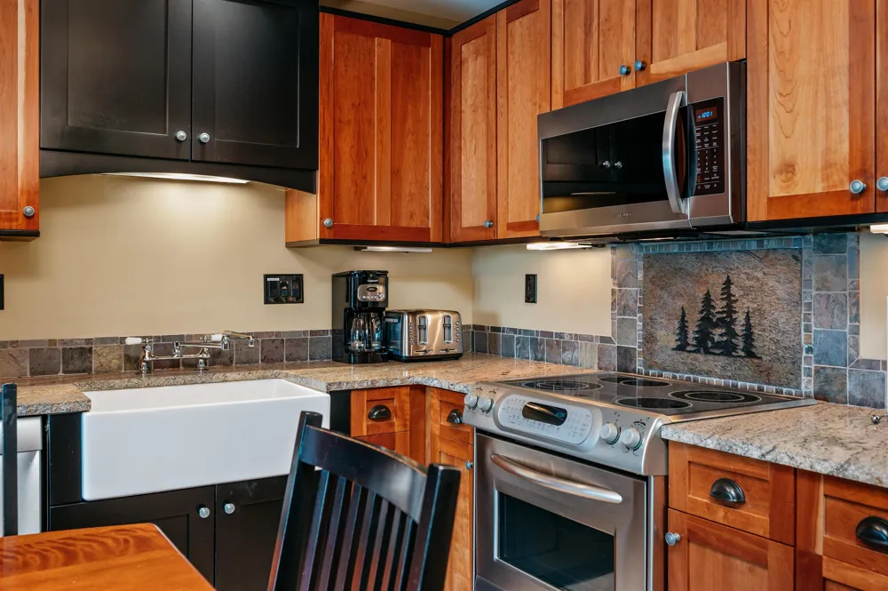 2035 US-31 N East Bay Township, MI 49686
