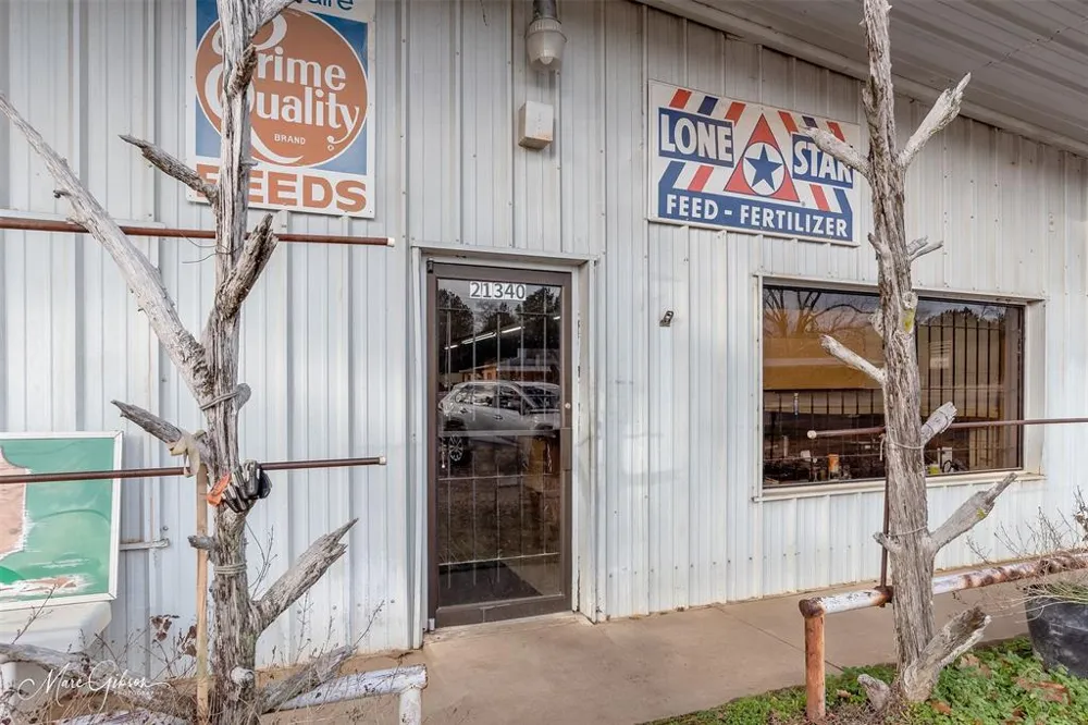 21340 Highway 371 Cotton Valley, LA 71018