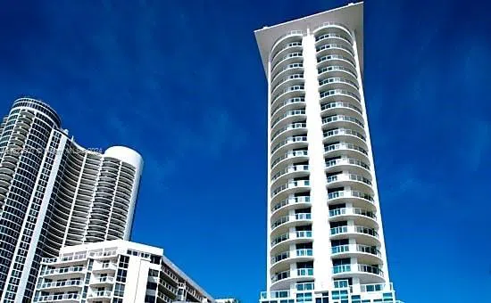 17315 Collins Ave #1906 Sunny Isles Beach, FL 33160