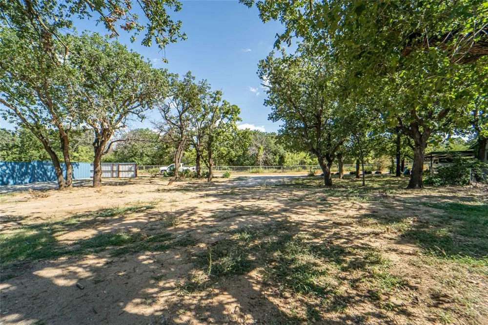 10252 County Road 198 Breckenridge, TX 76424