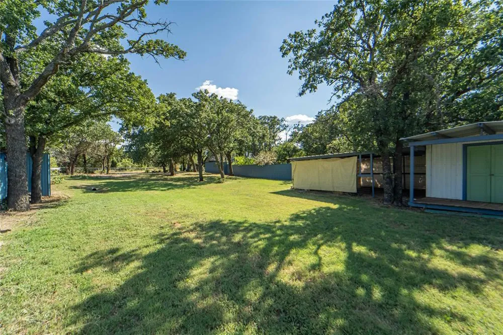 10252 County Road 198 Breckenridge, TX 76424