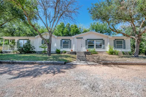 301 Fm 1660 Road