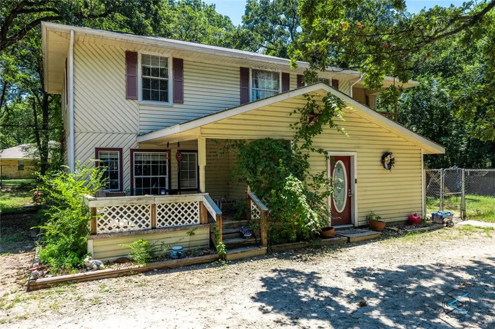 114 Lakeway Lane Gun Barrel City, TX 75156