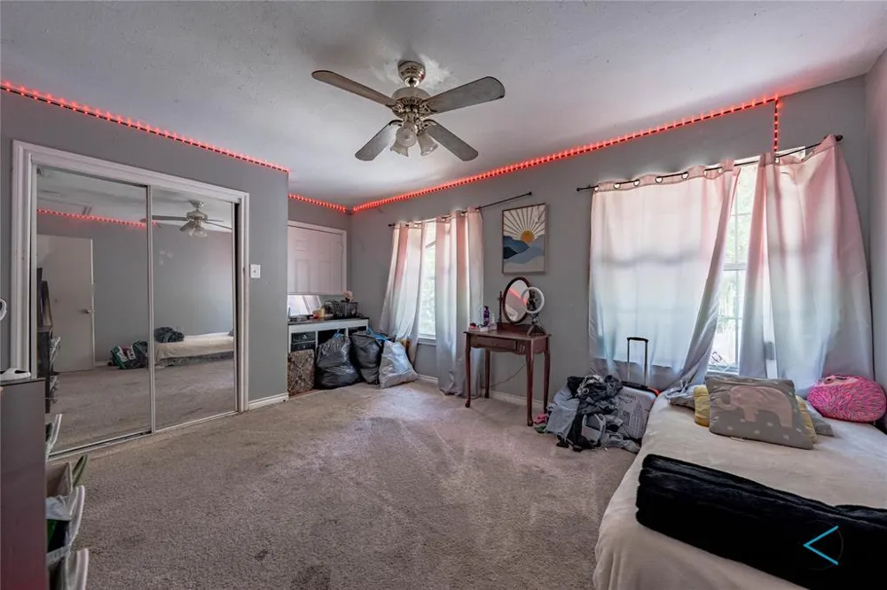 114 Lakeway Lane Gun Barrel City, TX 75156