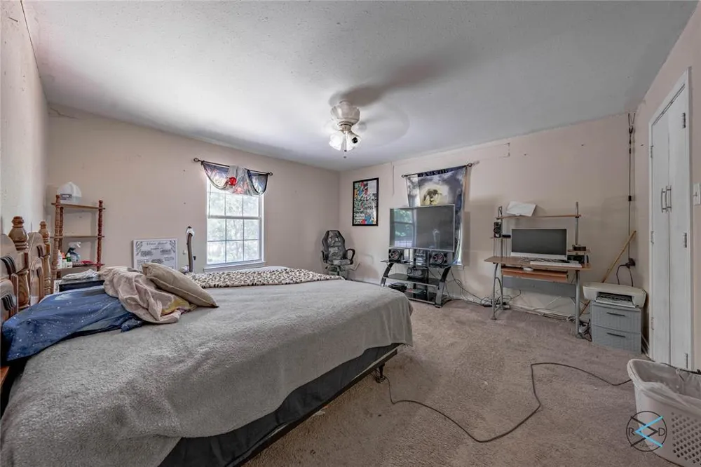 114 Lakeway Lane Gun Barrel City, TX 75156