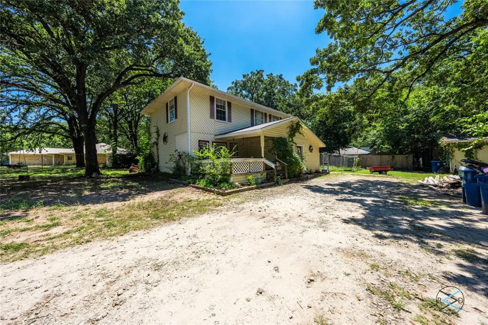 114 Lakeway Lane Gun Barrel City, TX 75156