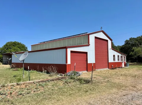 299 Private Road 1452