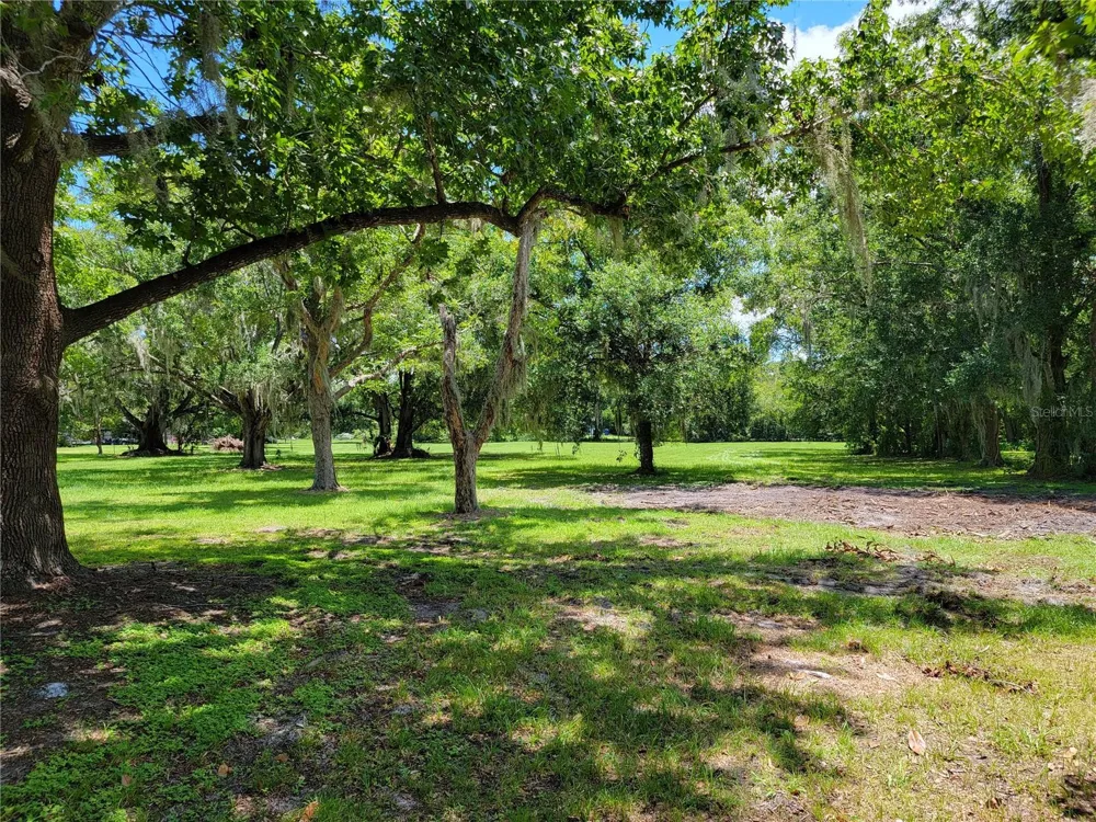 2351 CANOE CREEK ROAD St Cloud, FL 34769