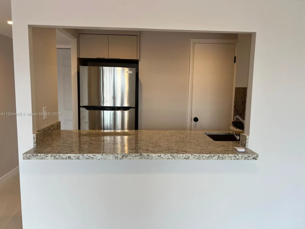 6580 W Flagler St #309 Miami, FL 33144
