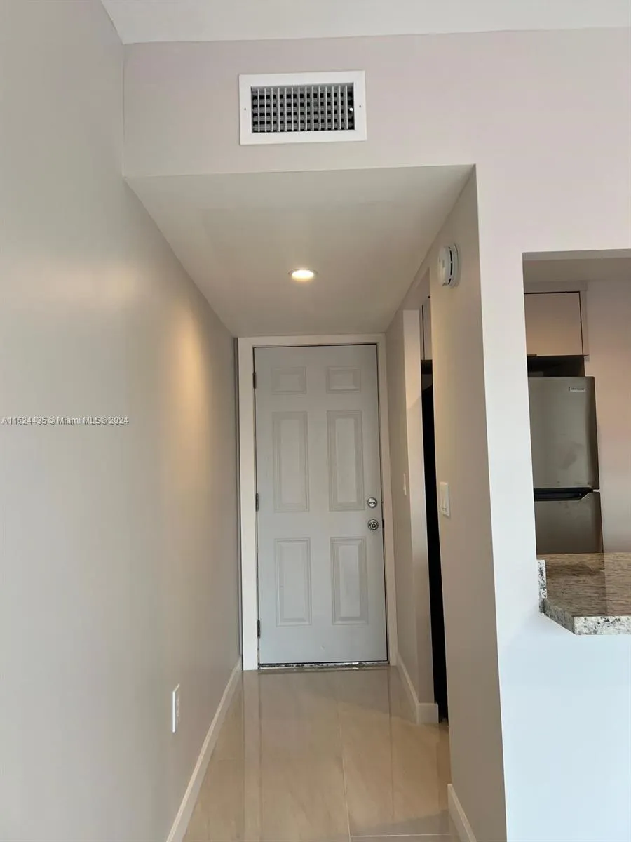 6580 W Flagler St #309 Miami, FL 33144