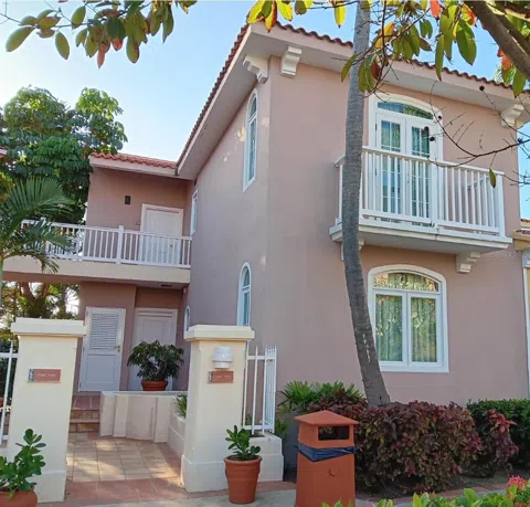 LAS CASITAS VILLAGE 1 AVE CONQUISTADOR #5392