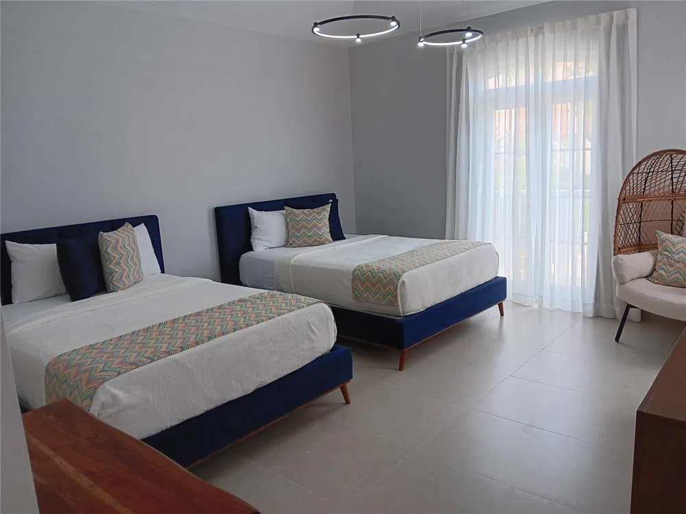 LAS CASITAS VILLAGE 1 AVE CONQUISTADOR #5392 Fajardo, PR 00738