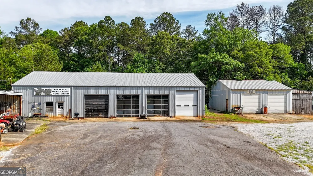 189 Old Cumming DR Canton, GA 30115