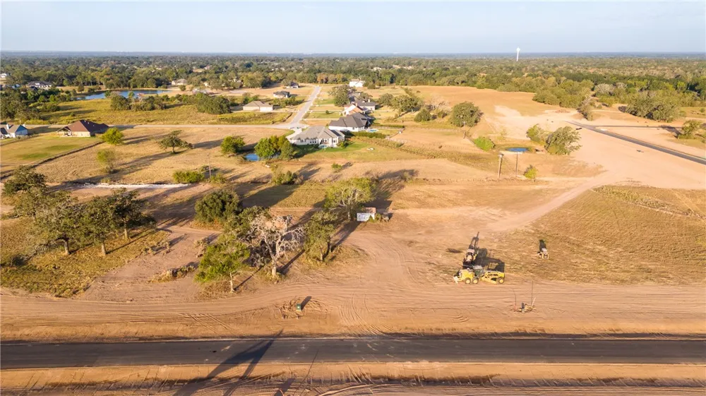 10005 Hidden Pond Drive Iola, TX 77861